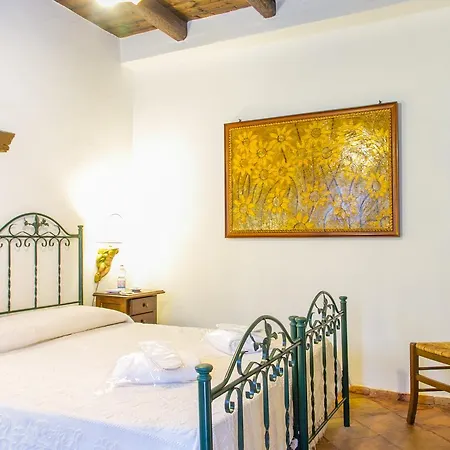 Kefa Holiday - Case Saponara Kır Evi