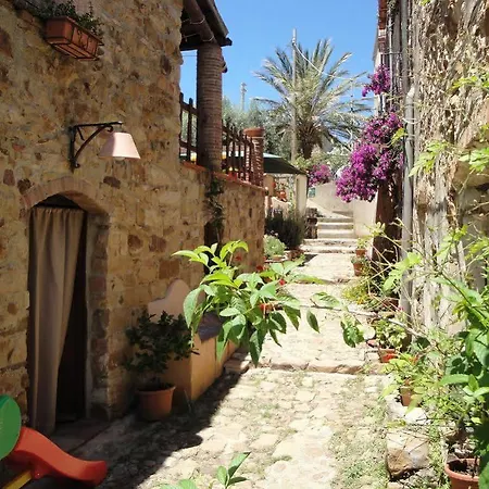 Kefa Holiday - Case Saponara Kır Evi